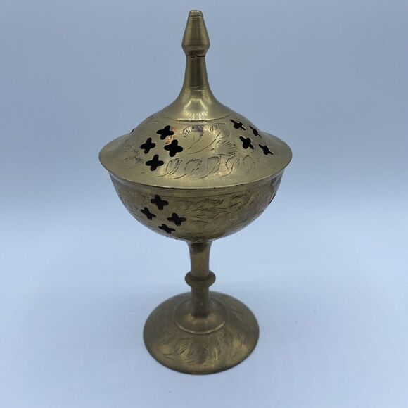 Beautiful Vintage Brass Etched Incense Burner w/Lid Made In‎ India 7" Tall - Picture 1 of 8